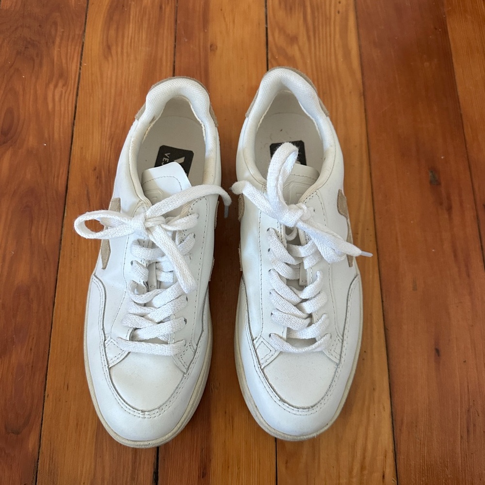 Veja V-12 Women’s White Sneakers - Picture 2 of 4